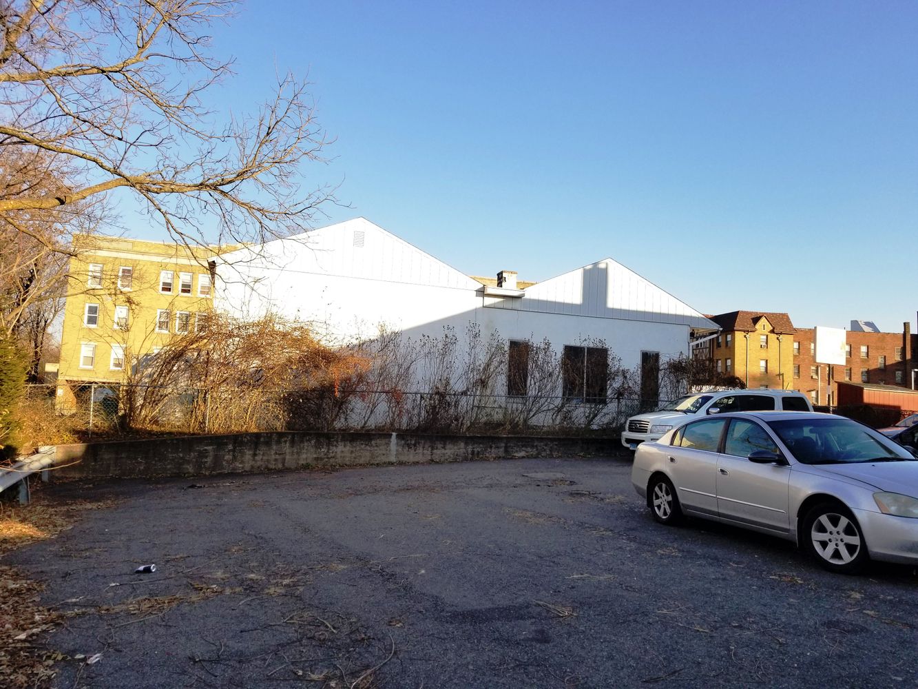 381 W Main St, New Britain, CT 06052